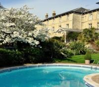 The Royal Hotel 